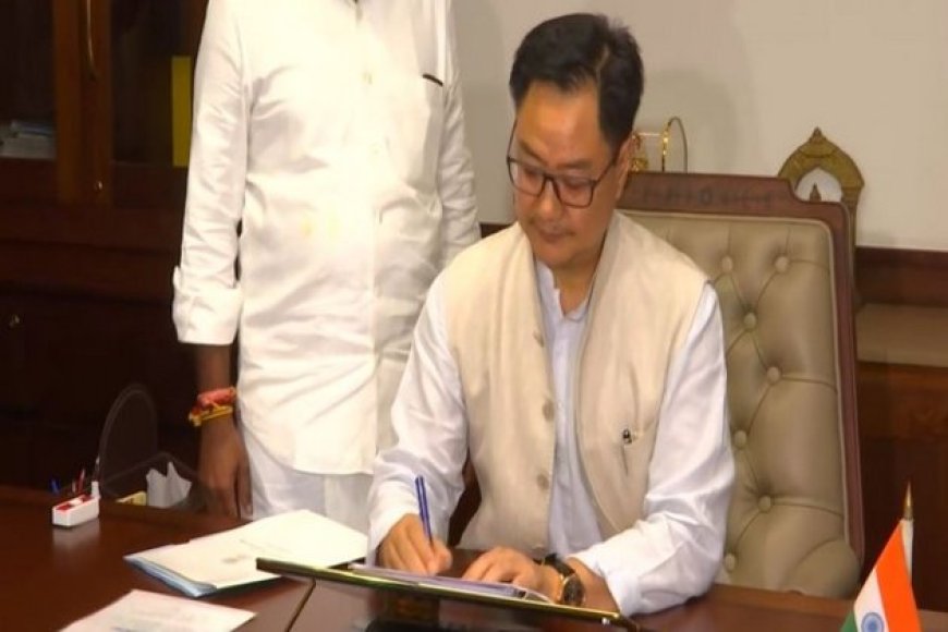 Kiren Rijiju takes charge as Minister of Parliamentary Affairs, urges opposition to "cooperate"